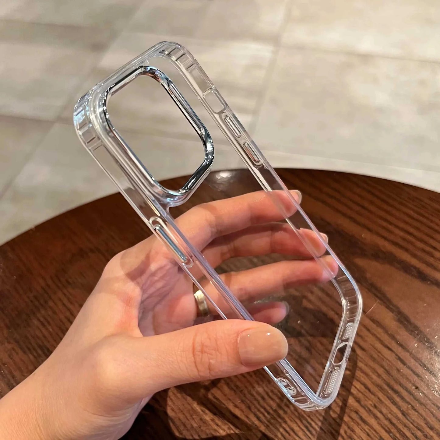 Luxury Clear Silicone Phone Case For iPhone 16 15 14 13 12 11 Pro Max XR X XS 7 8 Plus Shockproof Transparent Bumper Back Cover Éditions Traditions & Modernité Inc. 186082184;20260613;1781385897HAmUA